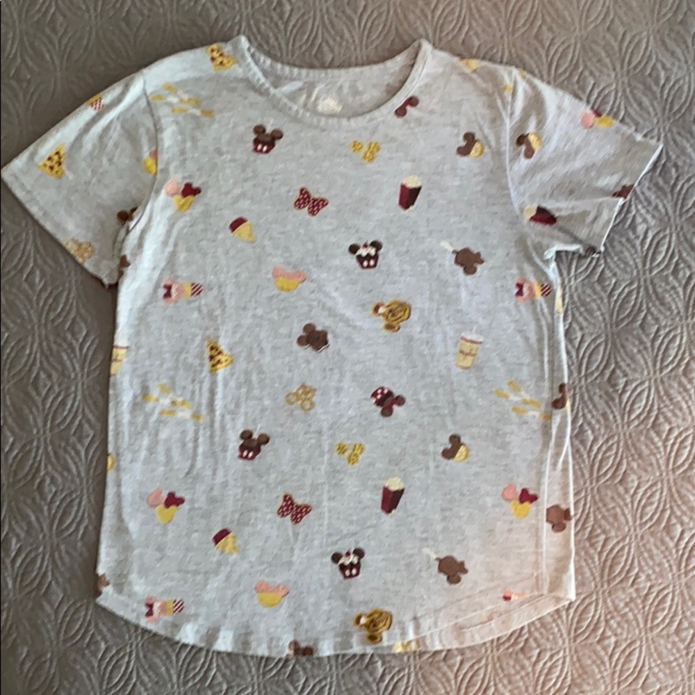 Disney Parks snack t shirt, size XS